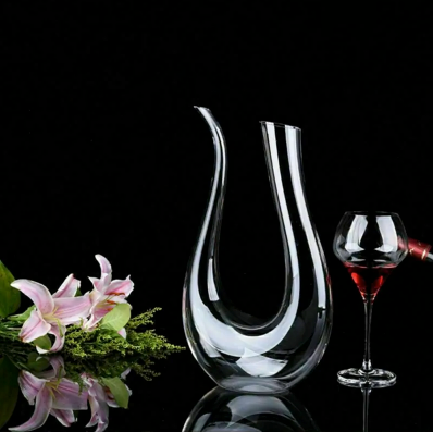 Crystal U-shaped  Wine Decanter Harp Swan, Creative Wine Separator Clear Wine Aerator.